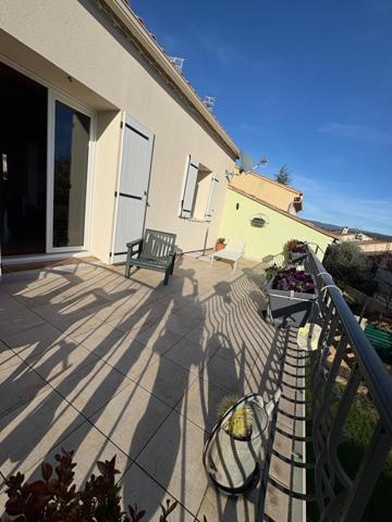 MAISON DE VILLE AVEC GITE INDEPENDANT