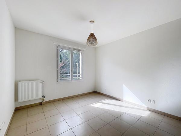 T2 AU CALME BALCON PARKING