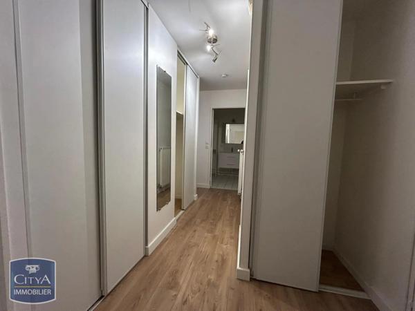 Appartement à louer 2 pièces 28.08m²