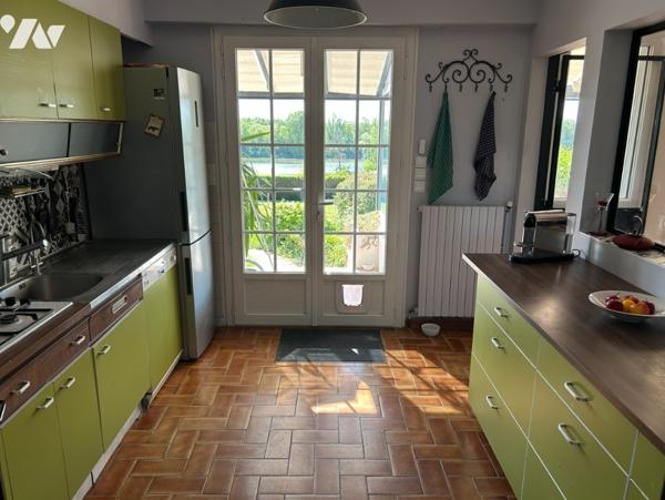 Maison T9 de 239 m² sur 1 147 m²