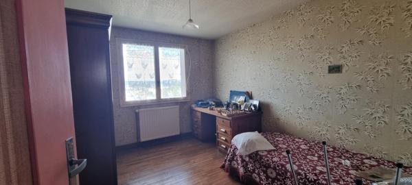 Maison T6, garage, caves, avec vue dégagée