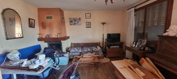 Maison T6, garage, caves, avec vue dégagée