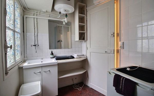 Appartement à vendre    1 pièce • 10 m2 Paris 17