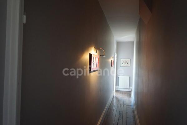 Maison de caractère, rare, 14 pièces proche de EPERNAY (51)