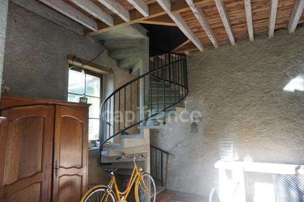 Maison de caractère, rare, 14 pièces proche de EPERNAY (51)