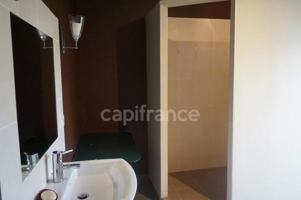 Maison de caractère, rare, 14 pièces proche de EPERNAY (51)