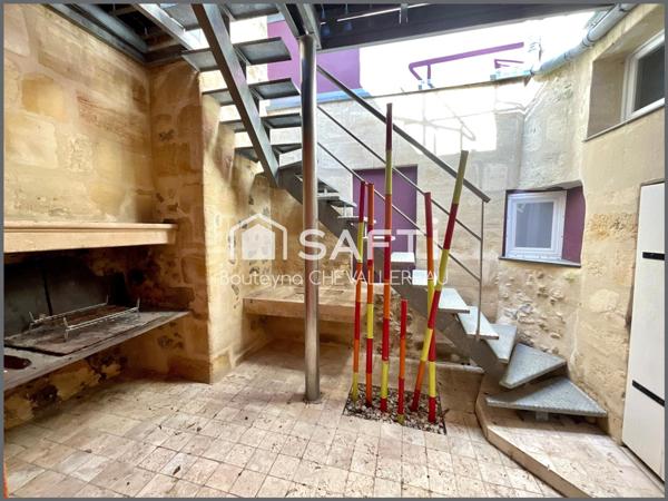 Maison de village avec garage attenant