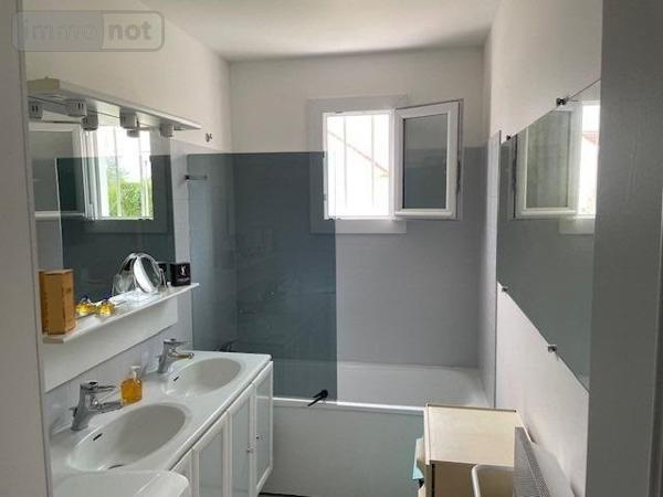 Maison de ville à vendre à Neuville-aux-Bois dans le Loiret (45170), ref : MIC