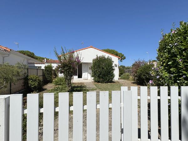 Maison 4 pièce(s) 77 m2 Royan Maison 4 pièce(s) 77 m2 Royan