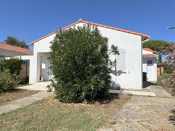 Maison 4 pièce(s) 77 m2 Royan Maison 4 pièce(s) 77 m2 Royan