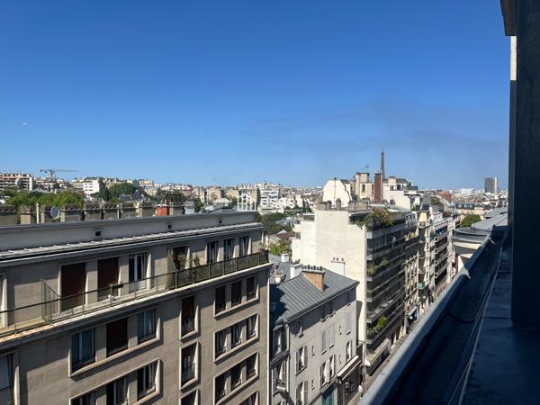 Location Appartement 5 pièces 108 m² - Paris 75016