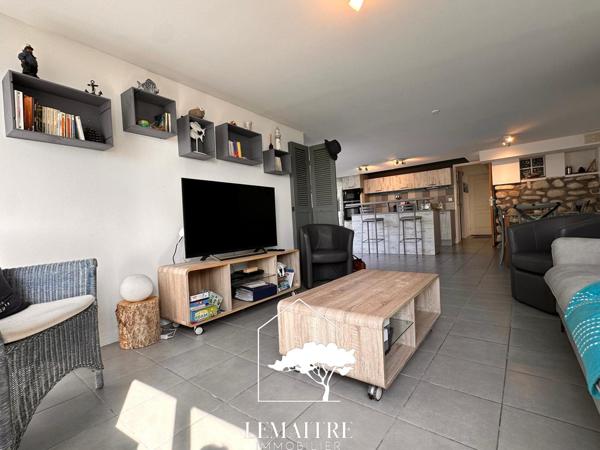 T2 pied dans le sable