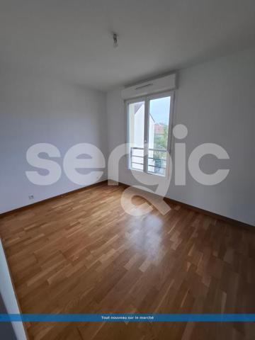 Location 3 Pieces 59 91100 Corbeil Essonnes 67 0003 01 0013