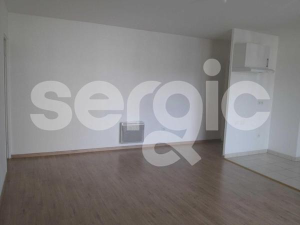 Location 3 Pieces 63 80000 Amiens 25 1124 01 0005