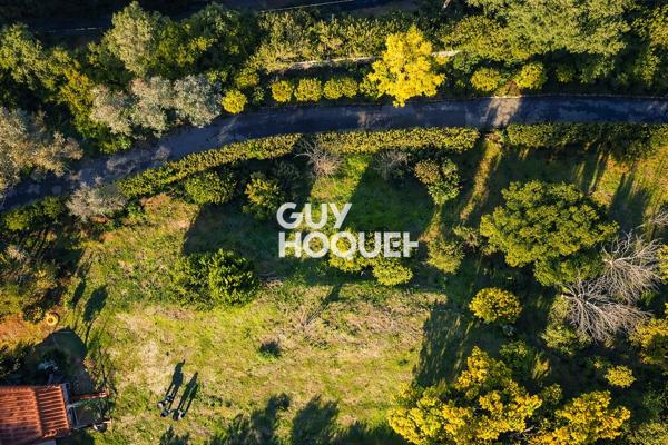 Terrain à bâtir au calme avec vue dégagée à La Roquette-sur-Siagne