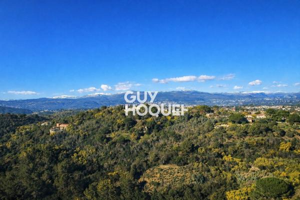 Terrain à bâtir au calme avec vue dégagée à La Roquette-sur-Siagne