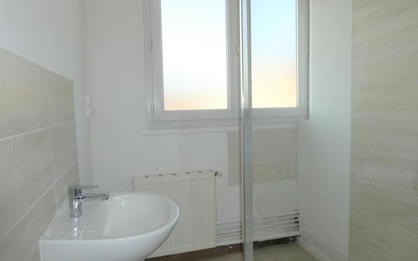 Appartement à louer    3 pièces •  Le Creusot
