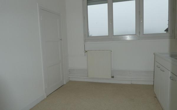 Appartement à louer    3 pièces •  Le Creusot