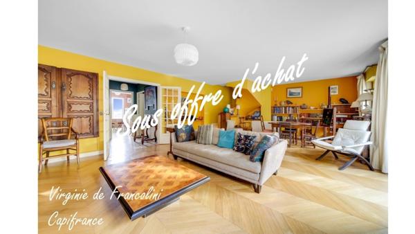 75010-A vendre appartement duplex d'exception-Double séjour - 4 chambres-3 terrasses-6ème et 7ème étage - ascenseur