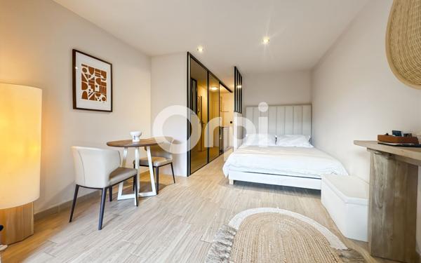 Appartement à vendre    2 pièces • 27,27 m2 Cogolin