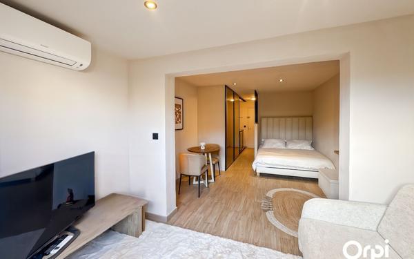 Appartement à vendre    2 pièces • 27,27 m2 Cogolin