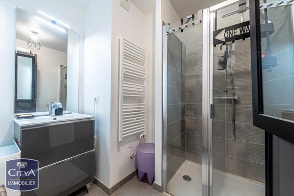 Appartement à vendre 4 pièces 91m² Mondeville (14120)