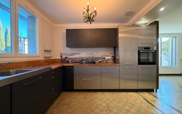 Maison à vendre    4 pièces •  Morières-lès-Avignon