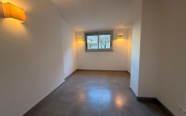 Maison à vendre    4 pièces •  Morières-lès-Avignon