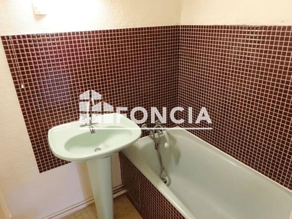 Location Studio 25.7 m² - 18 RUE SAINT GERVAIS Rouen 76000