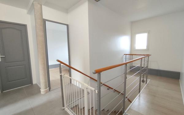 Maison à vendre    5 pièces • 149 m2 Épône