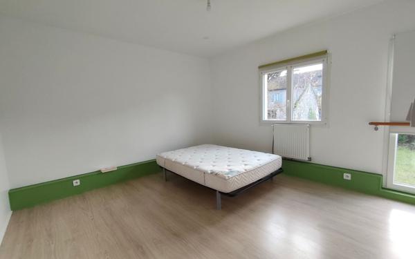 Maison à vendre    5 pièces • 149 m2 Épône