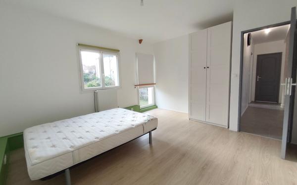 Maison à vendre    5 pièces • 149 m2 Épône