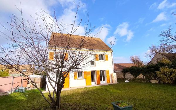 Maison à vendre    5 pièces • 149 m2 Épône