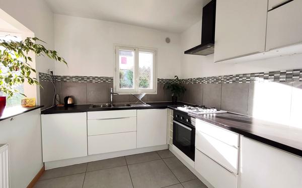 Maison à vendre    5 pièces • 149 m2 Épône