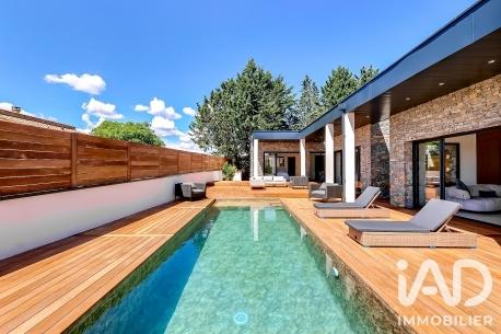 Maison à vendre 5 pièces 190 m² Saint-Siffret