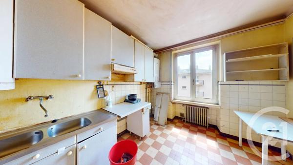 Appartement T4 à vendre  4 pièces - 85,58 m 2   RODEZ  - 12