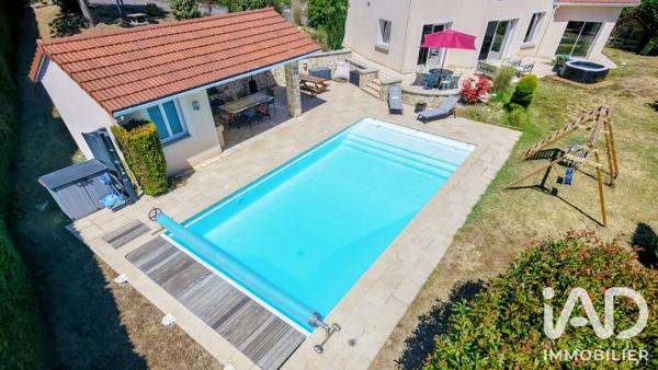 Maison à vendre 7 pièces 196,58 m² Monistrol-sur-Loire
