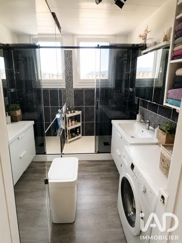 Appartement à vendre 3 pièces 64 m² Marseille 13