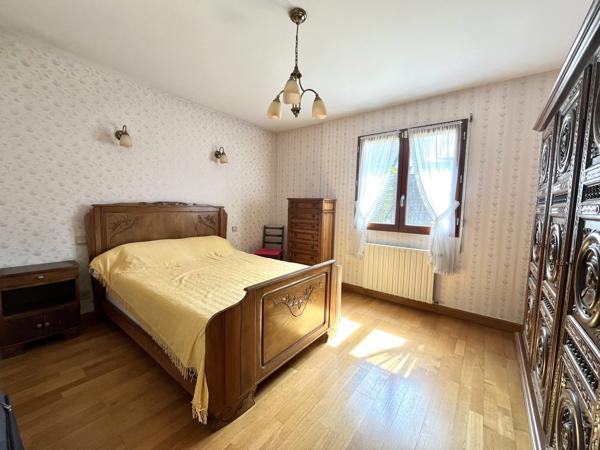 A VENDRE GRANDE MAISON FAMILIALE SUR 1000 m² de terrain