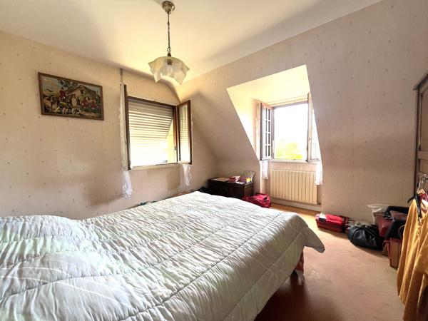 A VENDRE GRANDE MAISON FAMILIALE SUR 1000 m² de terrain