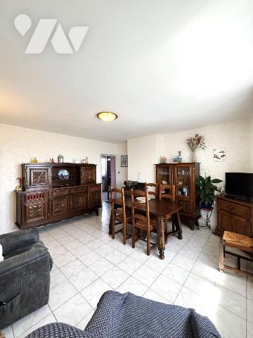 APPARTEMENT CENTRE UZES