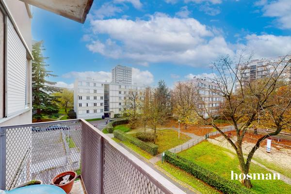 Appartement 3 pièces - balcon - entièrement rénové - 10min Metro 11 et Rosny 2