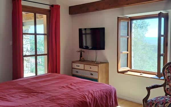 Maison à vendre    6 pièces •  Largentière