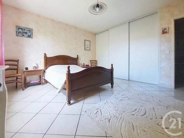 Maison à vendre  6 pièces - 177,26 m 2   CERET  - 66