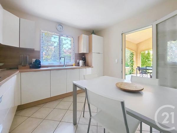 Maison à vendre  6 pièces - 177,26 m 2   CERET  - 66