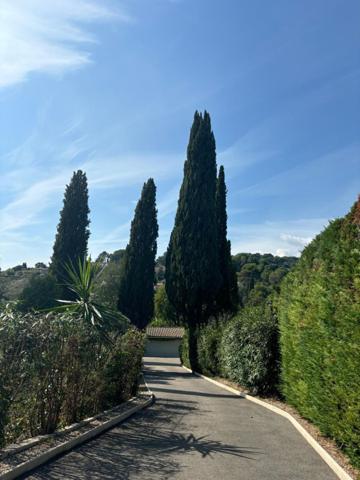 Vente maison 8 pièces Mougins