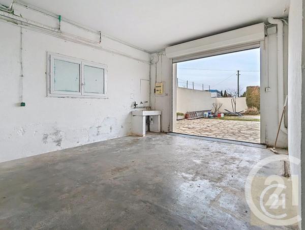 Maison à vendre  5 pièces - 105 m 2   BEZIERS  - 34