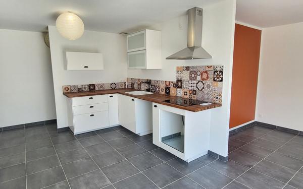 Maison à vendre    9 pièces • 215 m2 Aubenas