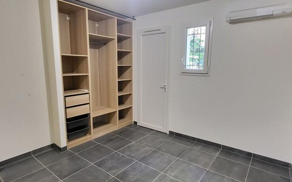 Maison à vendre    9 pièces • 215 m2 Aubenas