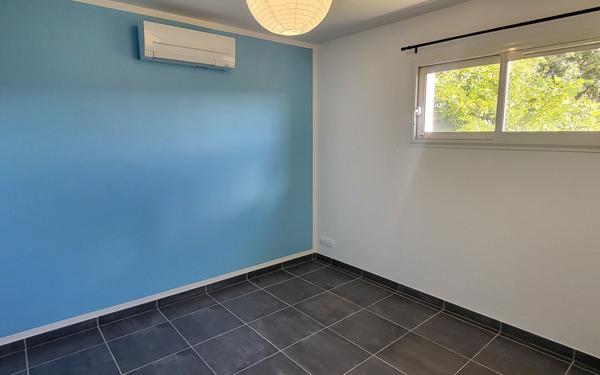 Maison à vendre    9 pièces • 215 m2 Aubenas